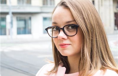 Niekedy stačí omrknúť kamarátkin šatník, second-hand, či bazár a riešenie nájdeme